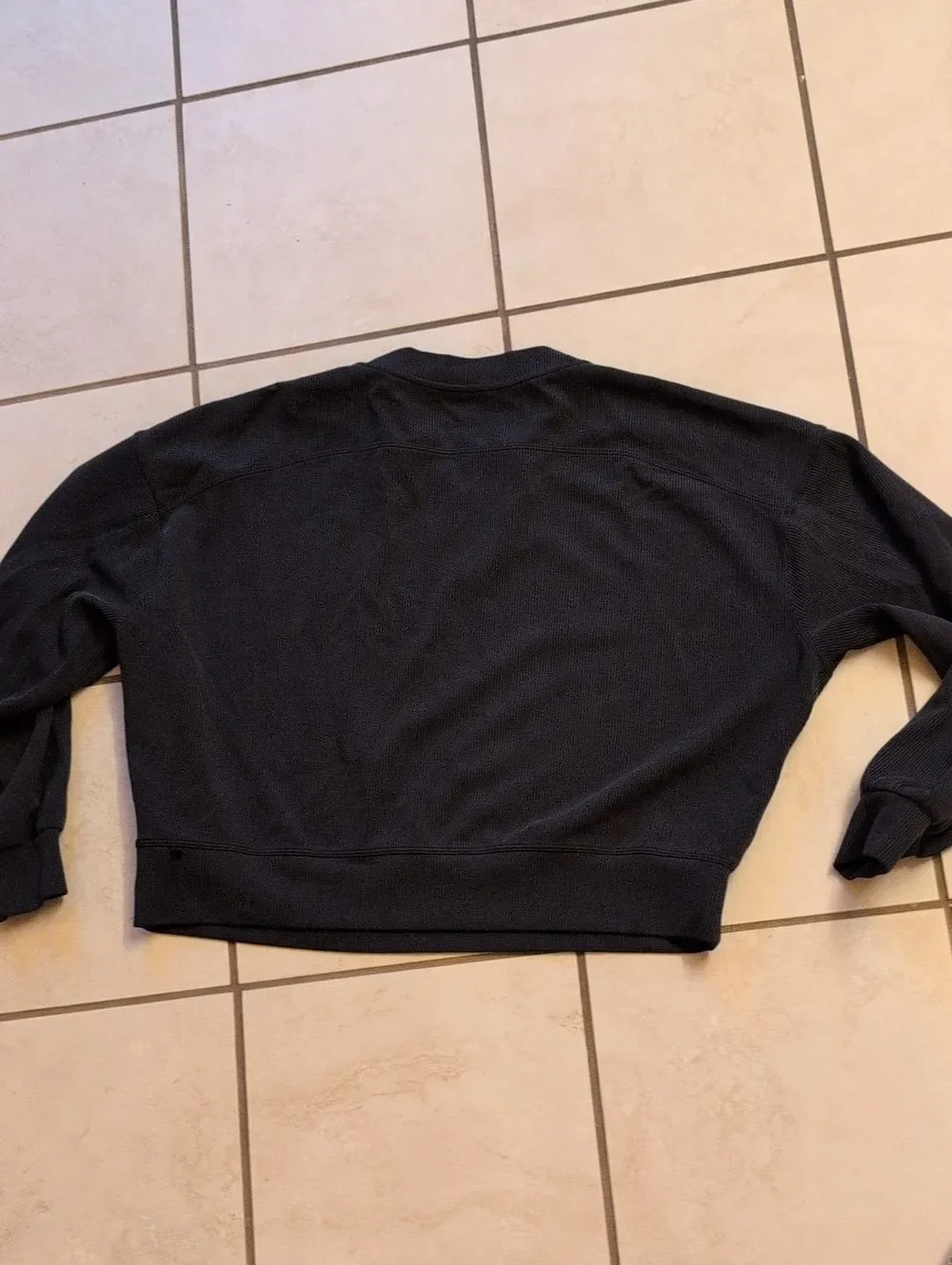 Lululemon Ribbed Softstreme Perfectly Oversized Cropped Crew Black Size 10